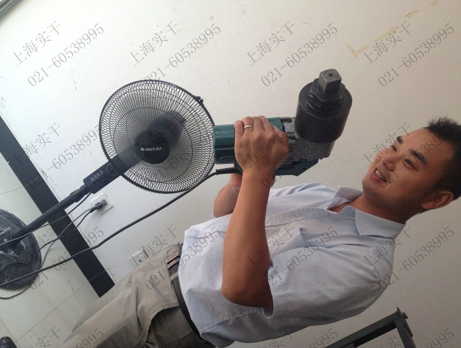 500N.M電動定扭力扳手圖片