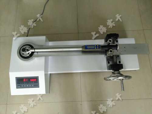 扭矩扳手檢定儀圖片