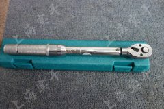 ���aŤ�������Ј��̓r