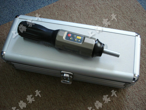 ���@Ť����